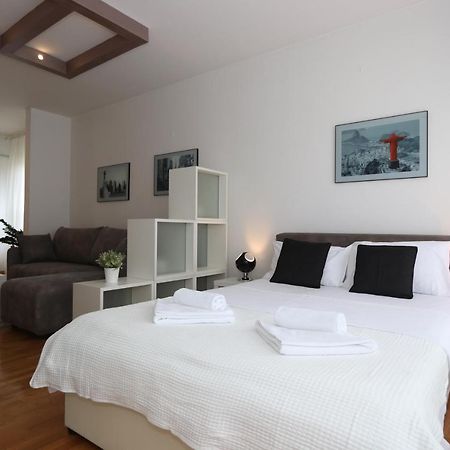 New Belgrade Apartment Belville, Parking 5 Evra Dan Eksteriør bilde